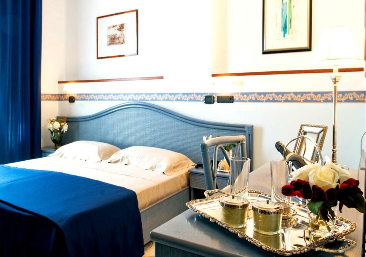 Hotel Stella Maris Casal Velino Exterior photo
